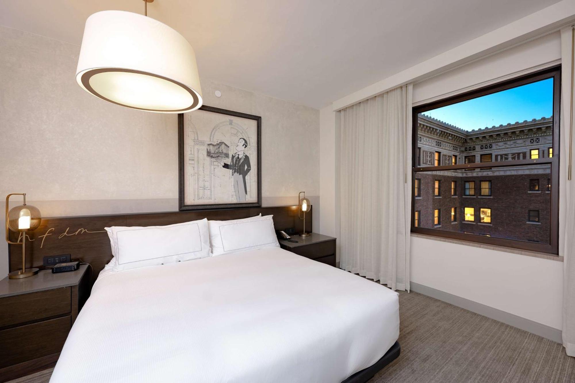 Hotel Fort Des Moines, Curio Collection By Hilton Extérieur photo