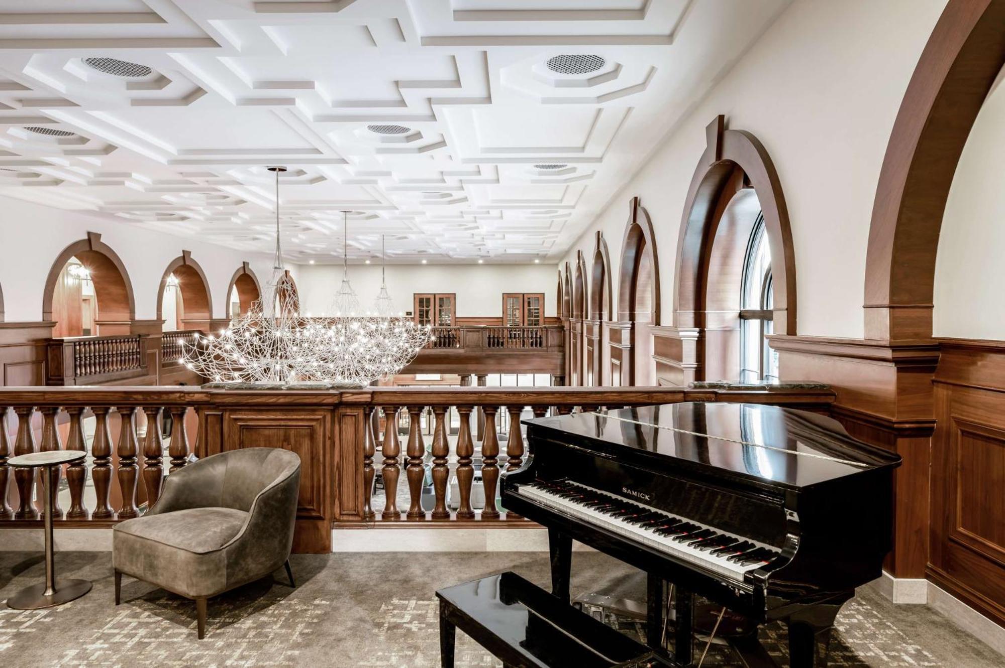 Hotel Fort Des Moines, Curio Collection By Hilton Extérieur photo